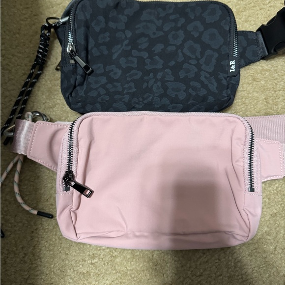 I&R crossbody bags - Picture 2 of 2